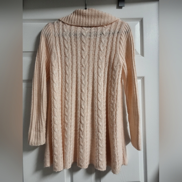 Joseph A - Peach, Cowl Neck, Cable Knit Sweater with Loose Fit Waist - Size S - Picture 2 of 6
